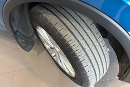 sininen Volkswagen Tiguan 2018 kuva 9.