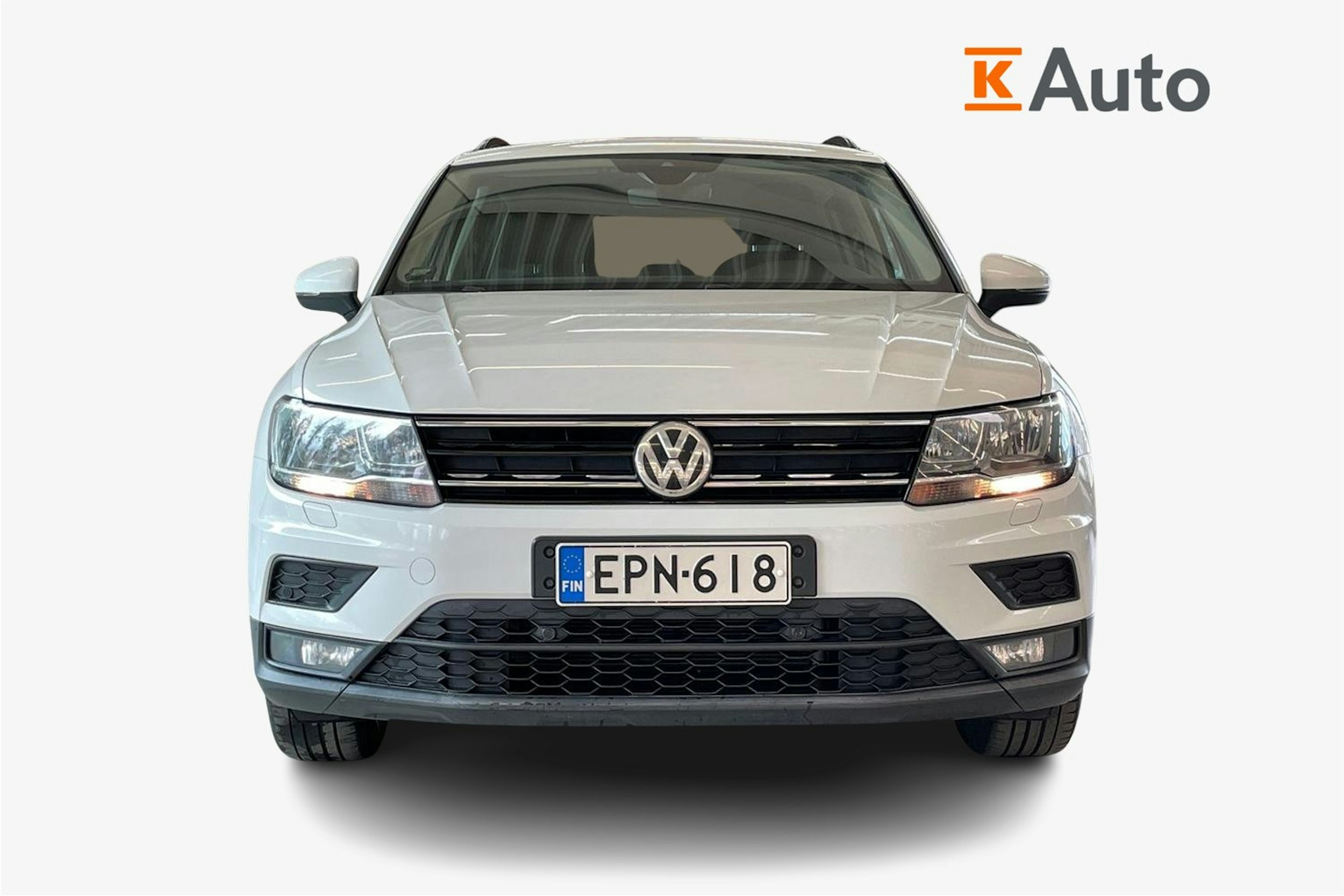 Valkoinen Volkswagen Tiguan 2018 kuva 5.