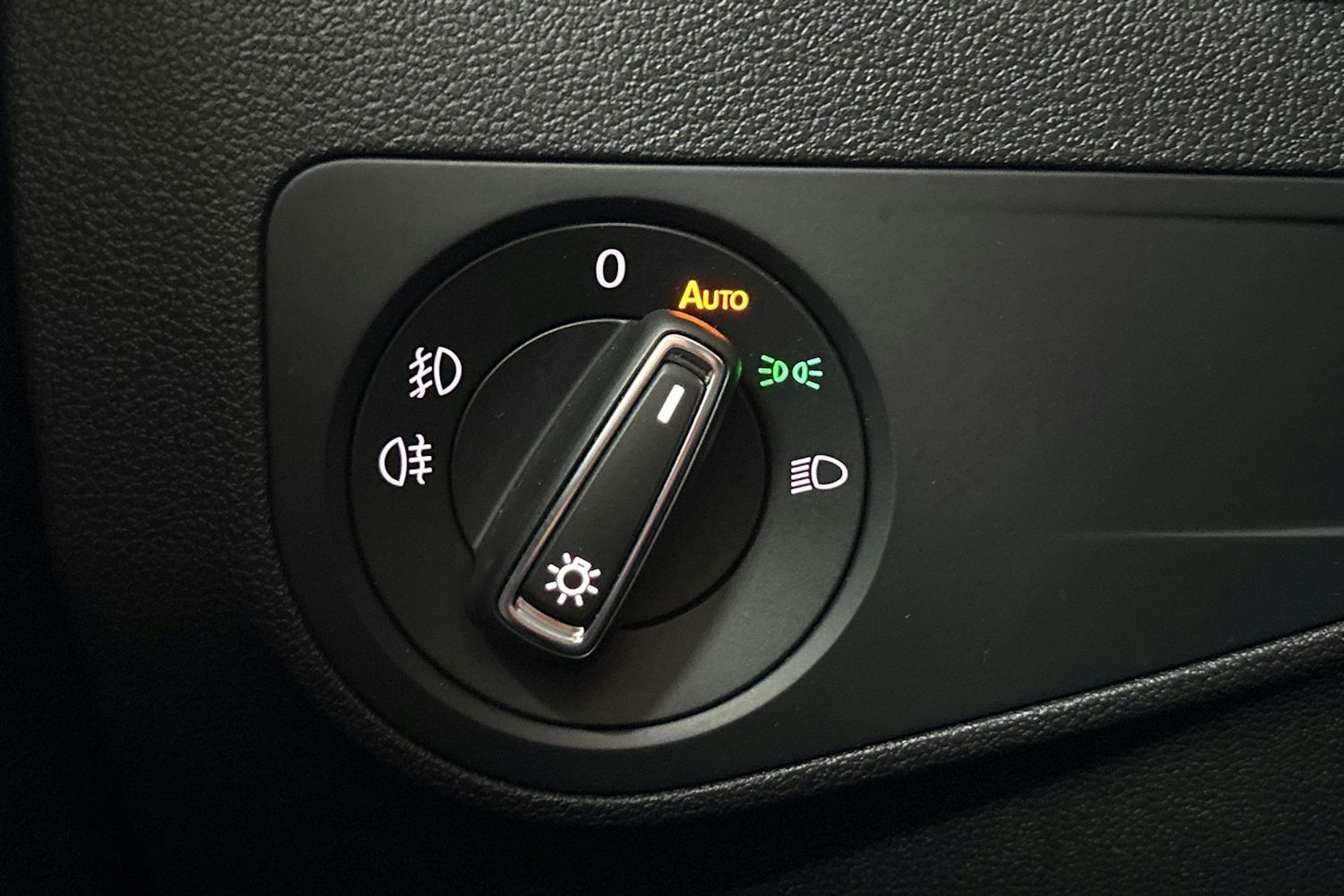 hopea Volkswagen Tiguan 2018 kuva 26.