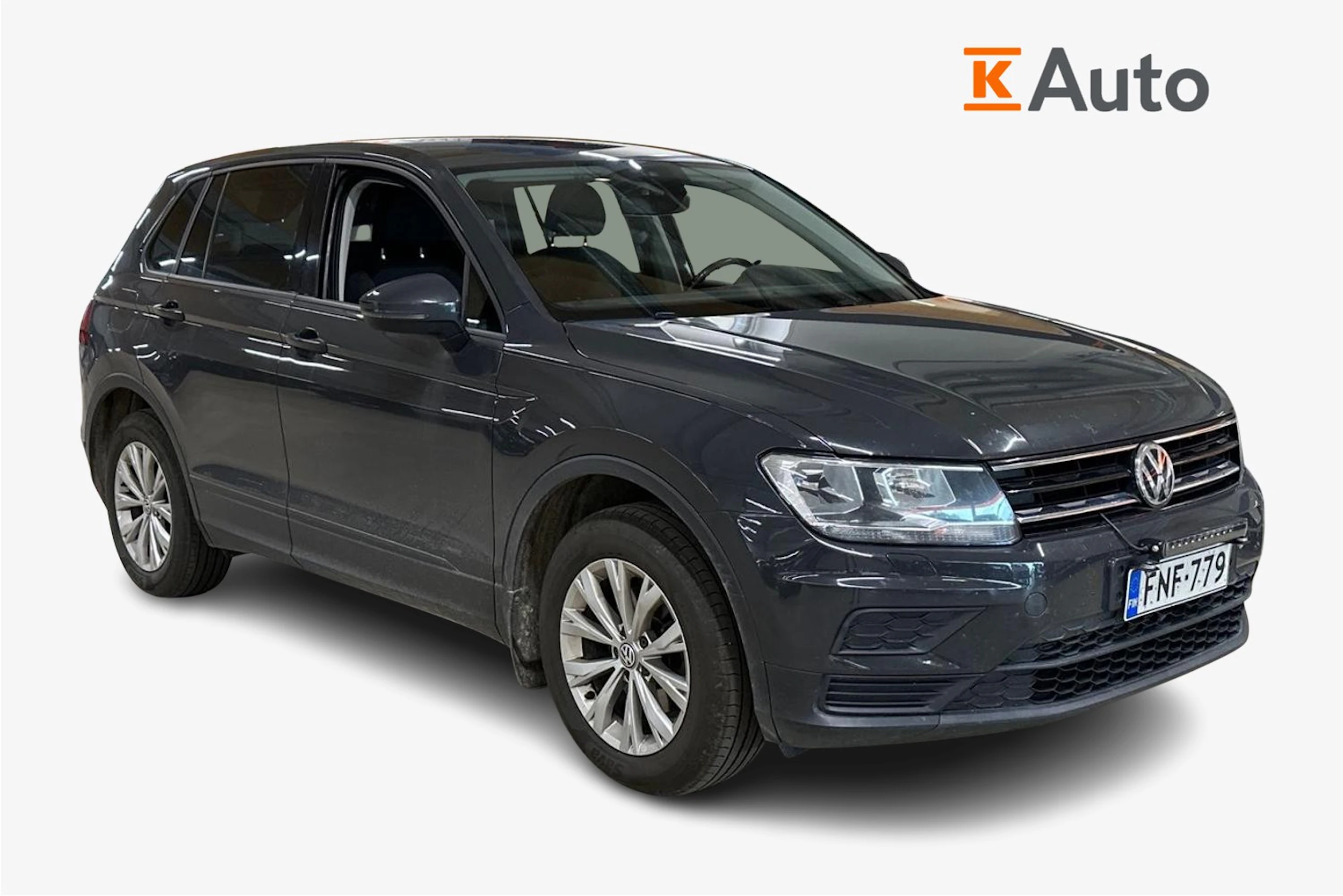 harmaa Volkswagen Tiguan 2018 kuva 1.