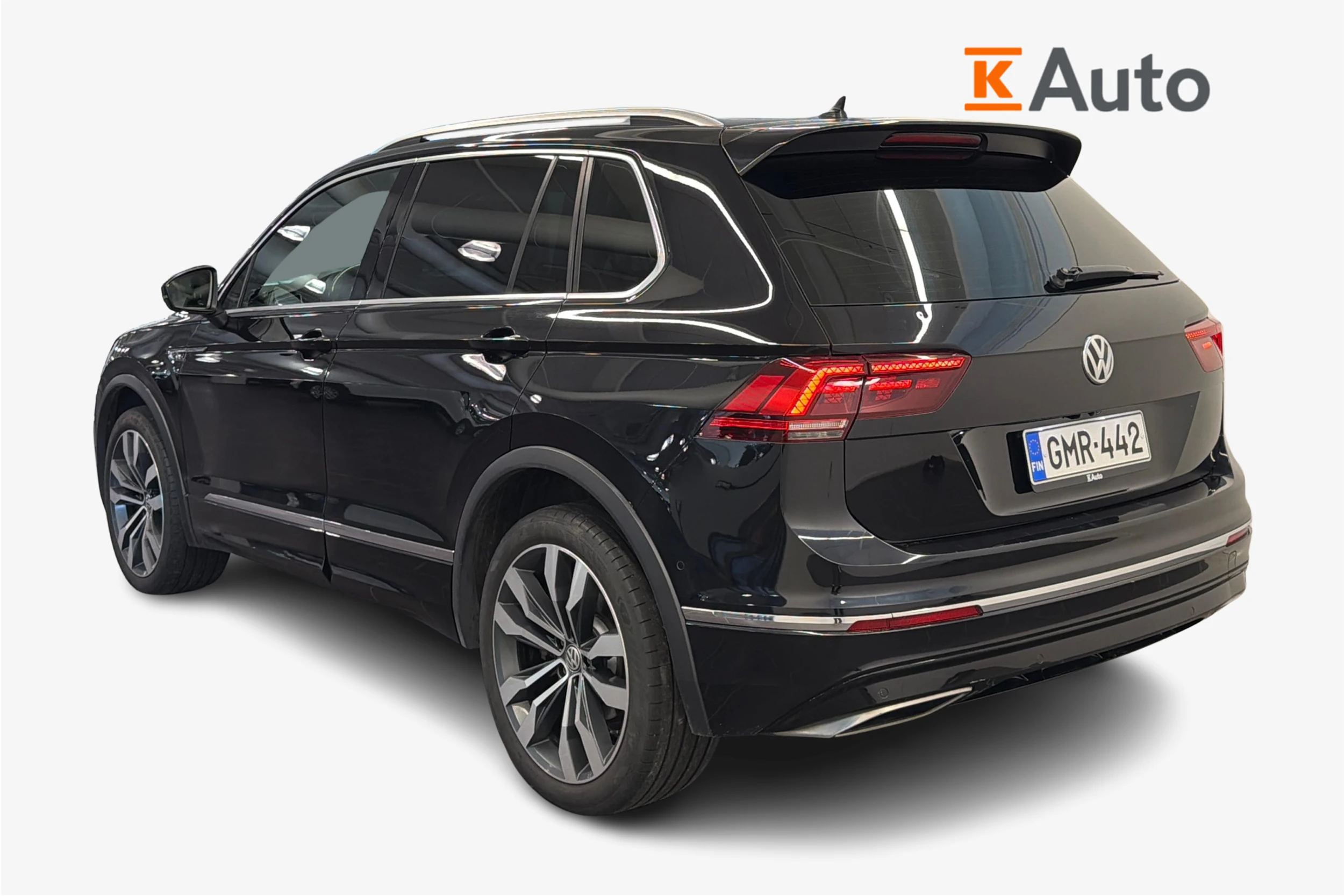 musta Volkswagen Tiguan 2018 kuva 3.