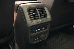musta Volkswagen Tiguan 2018 kuva 21.