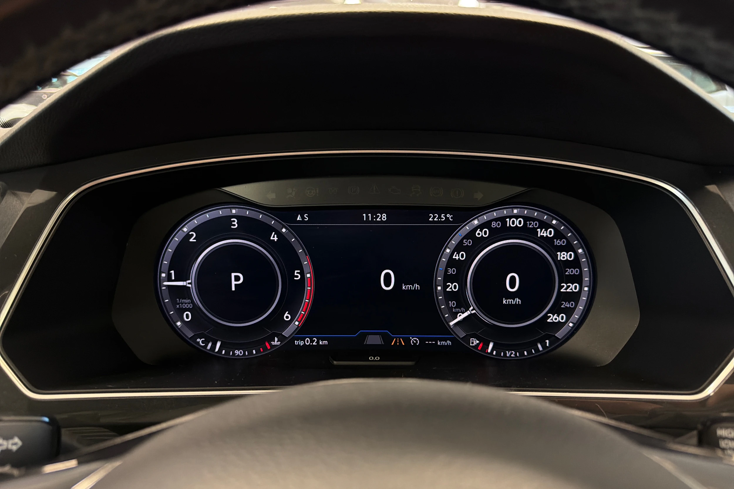 musta Volkswagen Tiguan 2018 kuva 25.