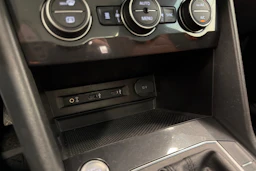 musta Volkswagen Tiguan 2018 kuva 30.
