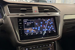 musta Volkswagen Tiguan 2018 kuva 37.