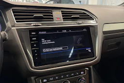 musta Volkswagen Tiguan 2018 kuva 38.