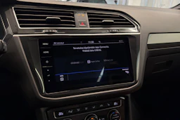 musta Volkswagen Tiguan 2018 kuva 39.