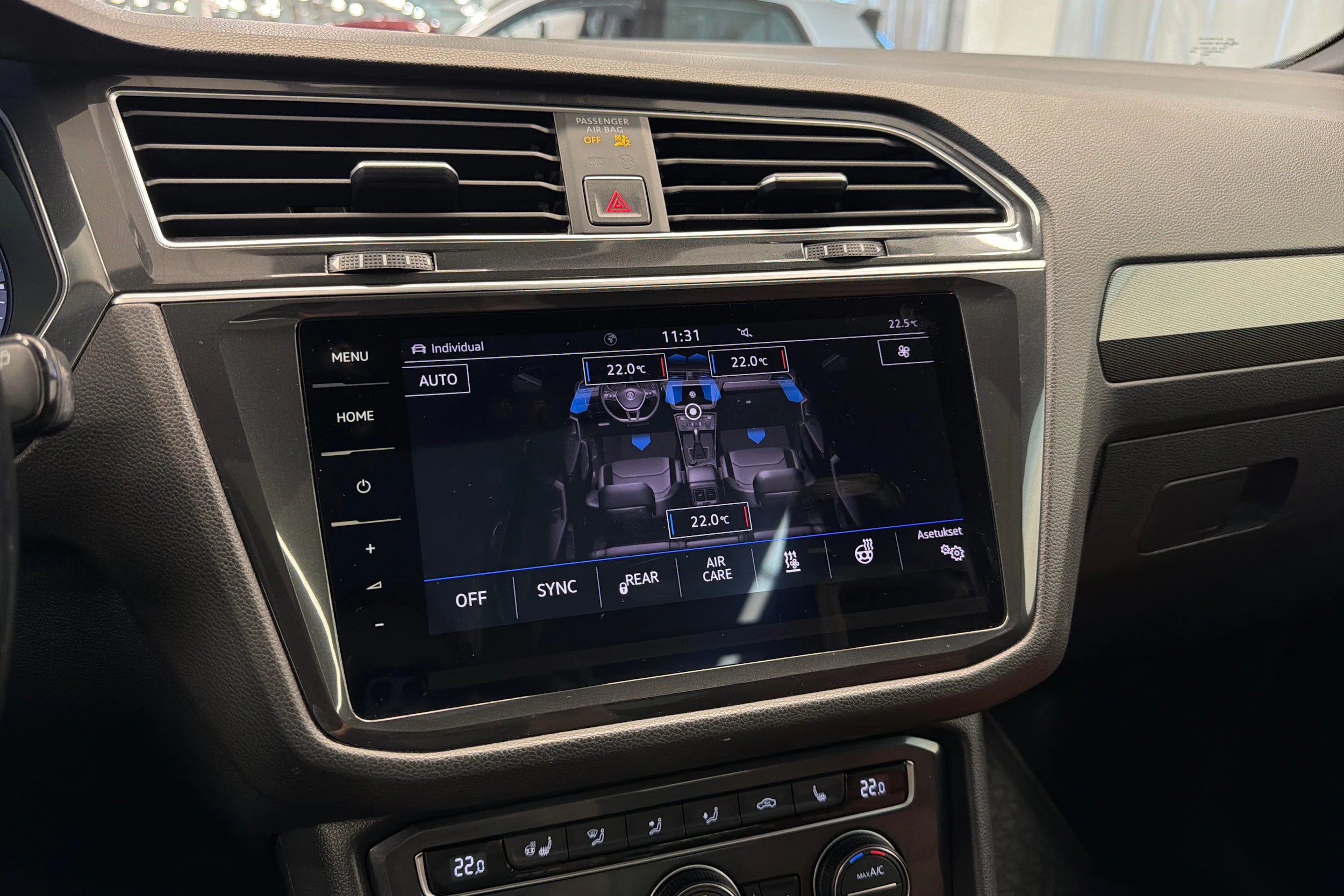 musta Volkswagen Tiguan 2018 kuva 40.