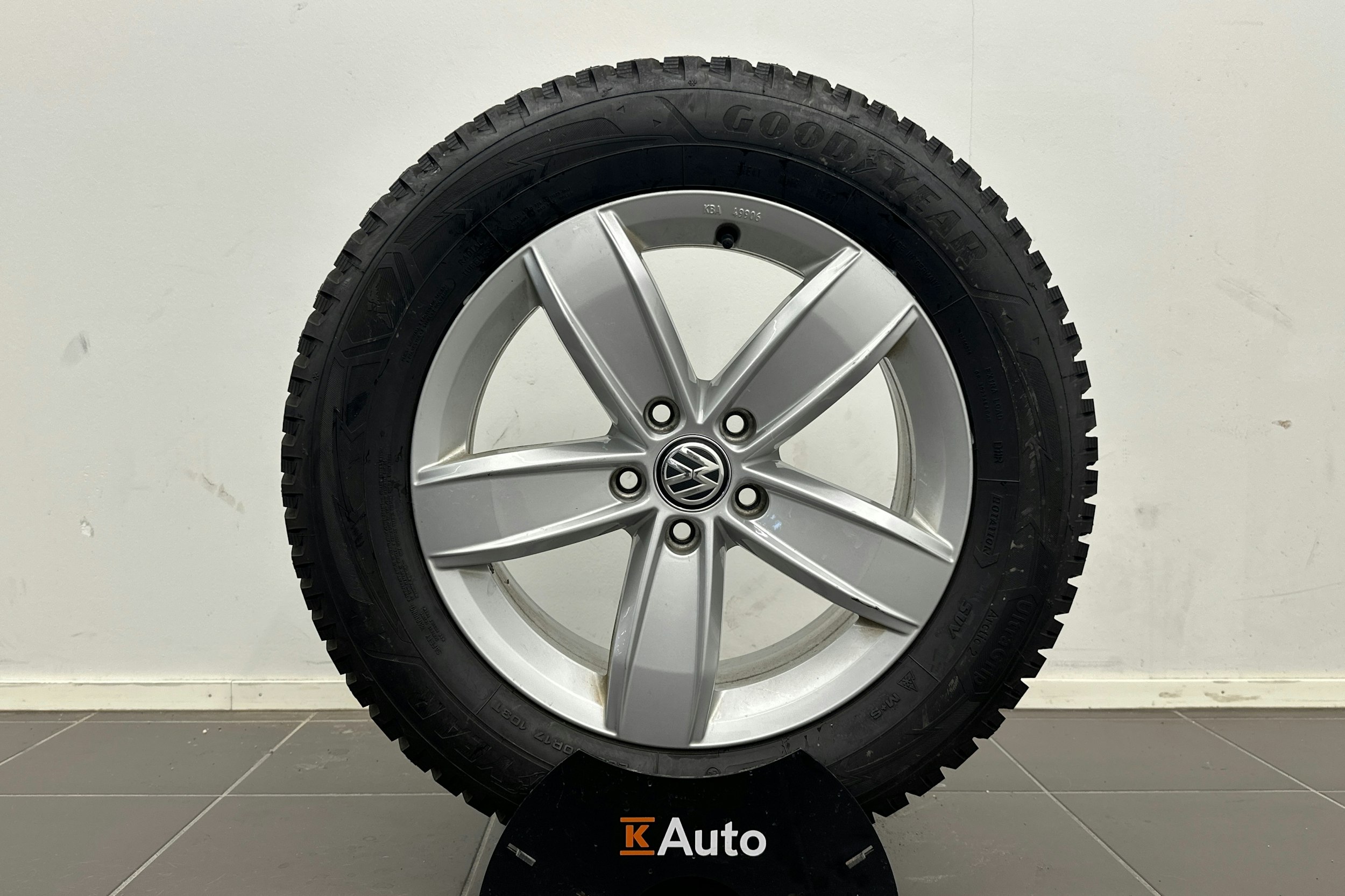 musta Volkswagen Tiguan 2018 kuva 13.