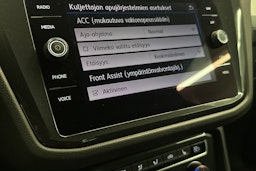 musta Volkswagen Tiguan 2018 kuva 20.