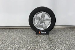 Musta Volkswagen Tiguan 2019 kuva 13.