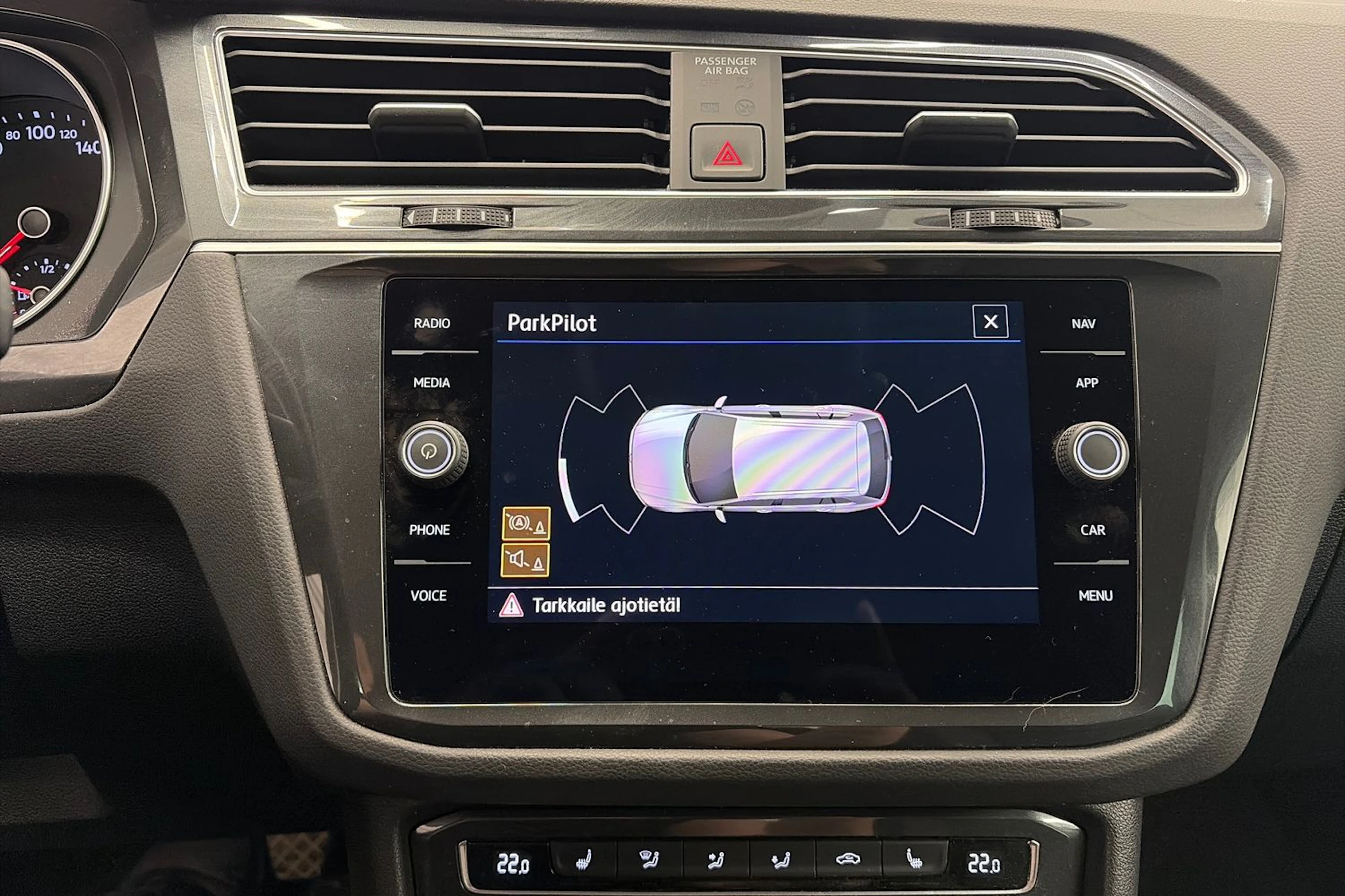 Musta Volkswagen Tiguan 2019 kuva 23.