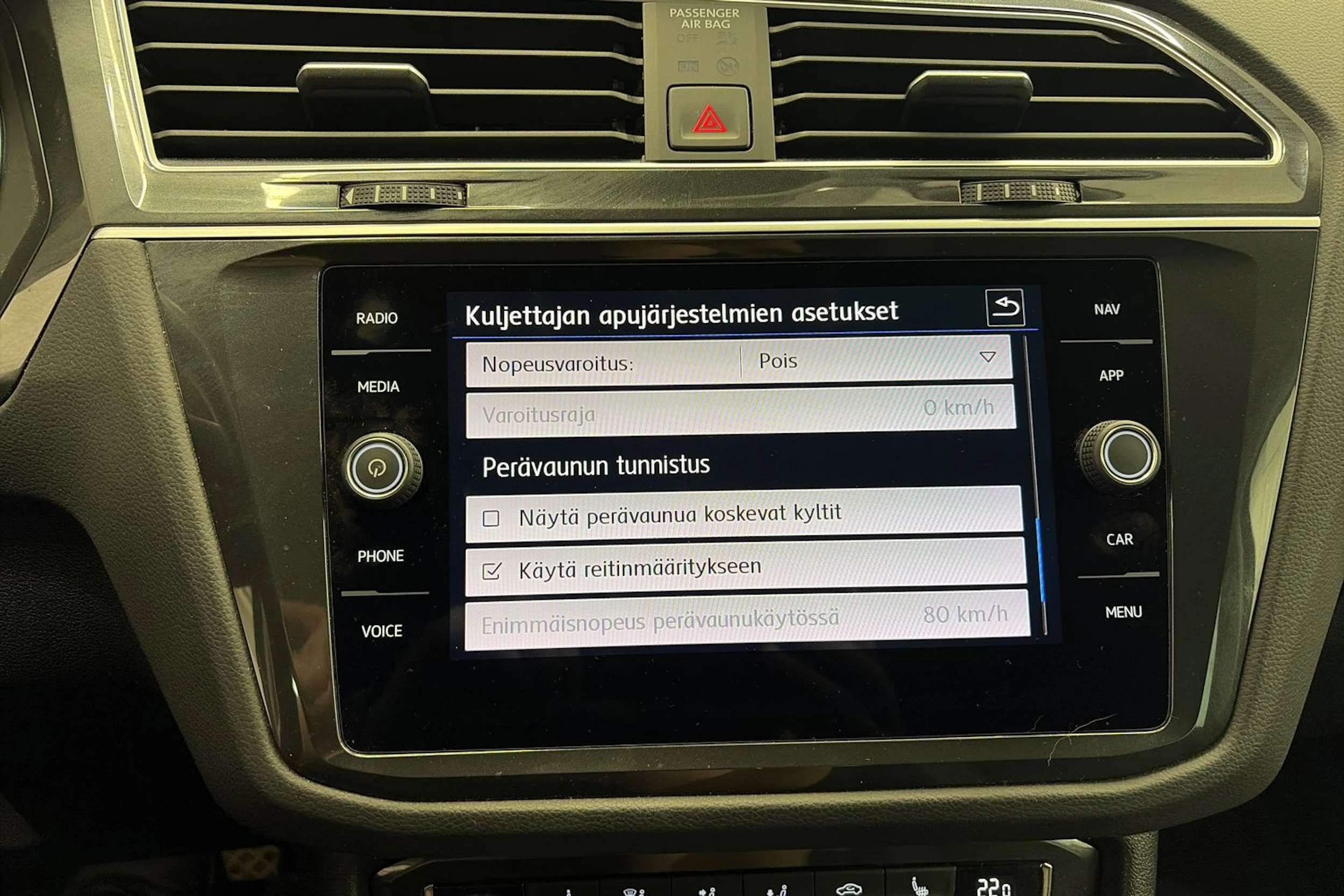 Musta Volkswagen Tiguan 2019 kuva 27.