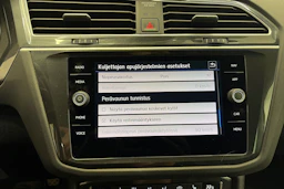 Musta Volkswagen Tiguan 2019 kuva 27.