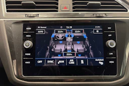 Musta Volkswagen Tiguan 2019 kuva 28.