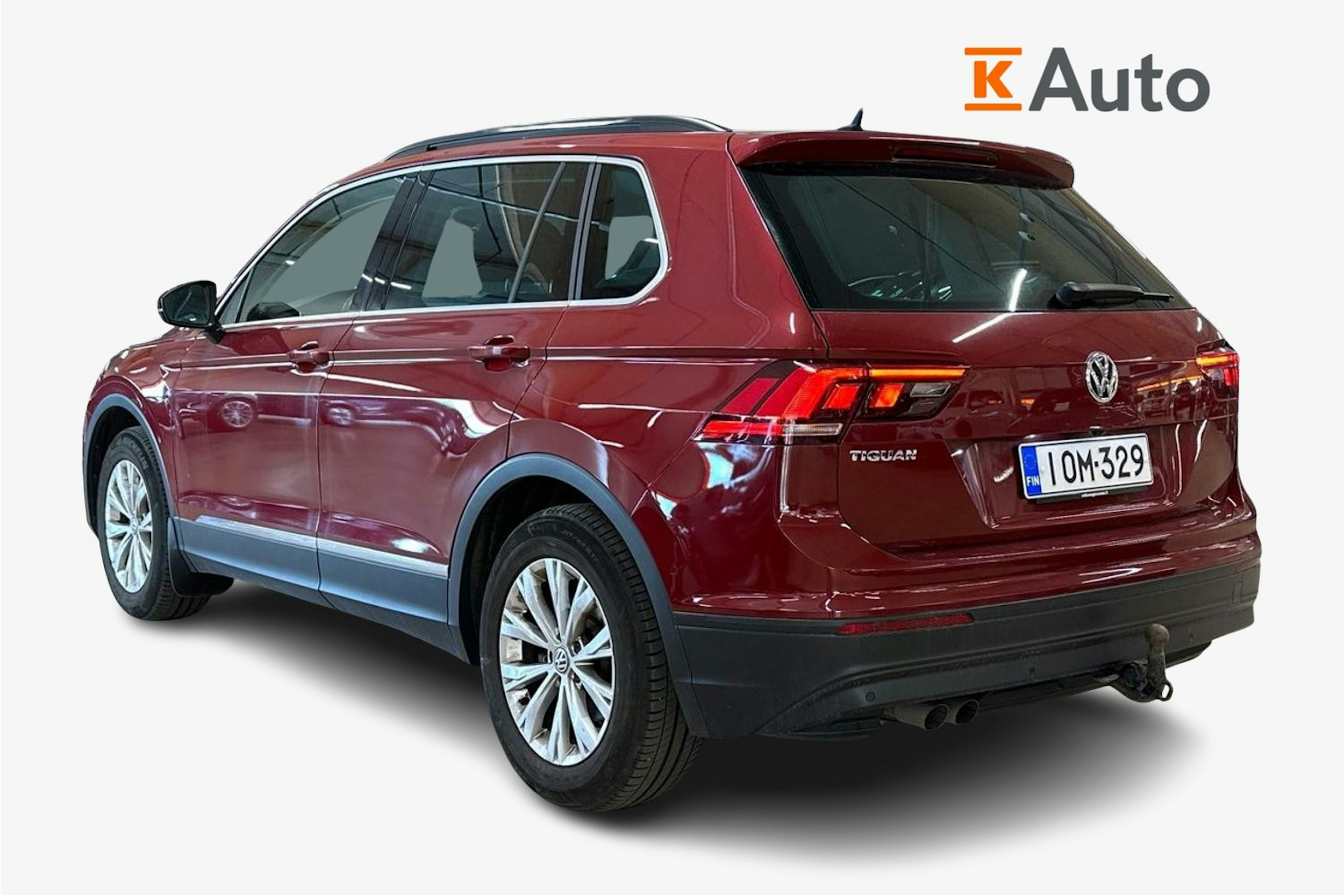 punainen Volkswagen Tiguan 2018 kuva 2.