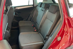 Punainen Volkswagen Tiguan 2018 kuva 10.