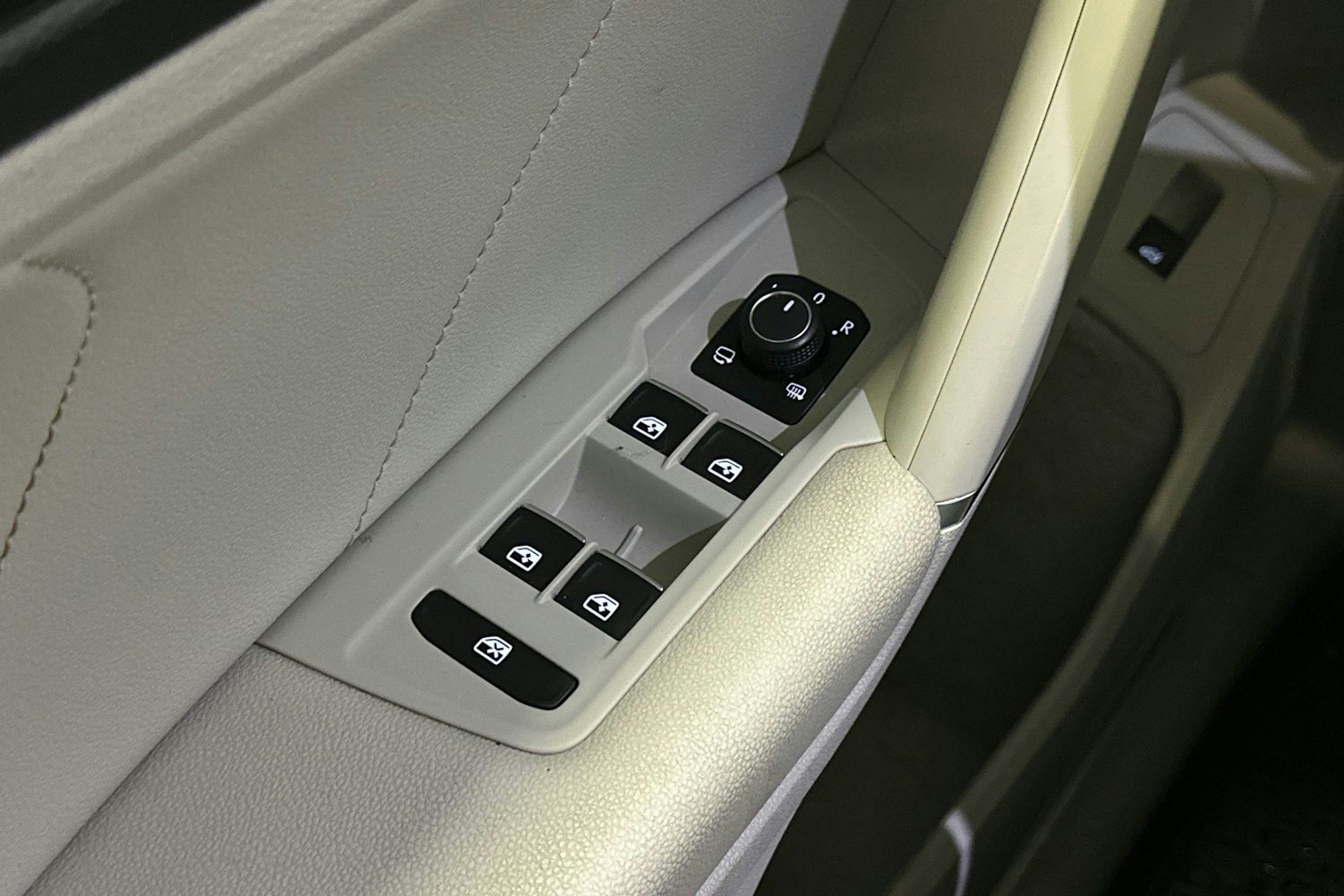 musta Volkswagen Tiguan 2018 kuva 14.