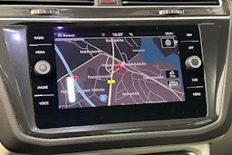 musta Volkswagen Tiguan 2018 kuva 24.