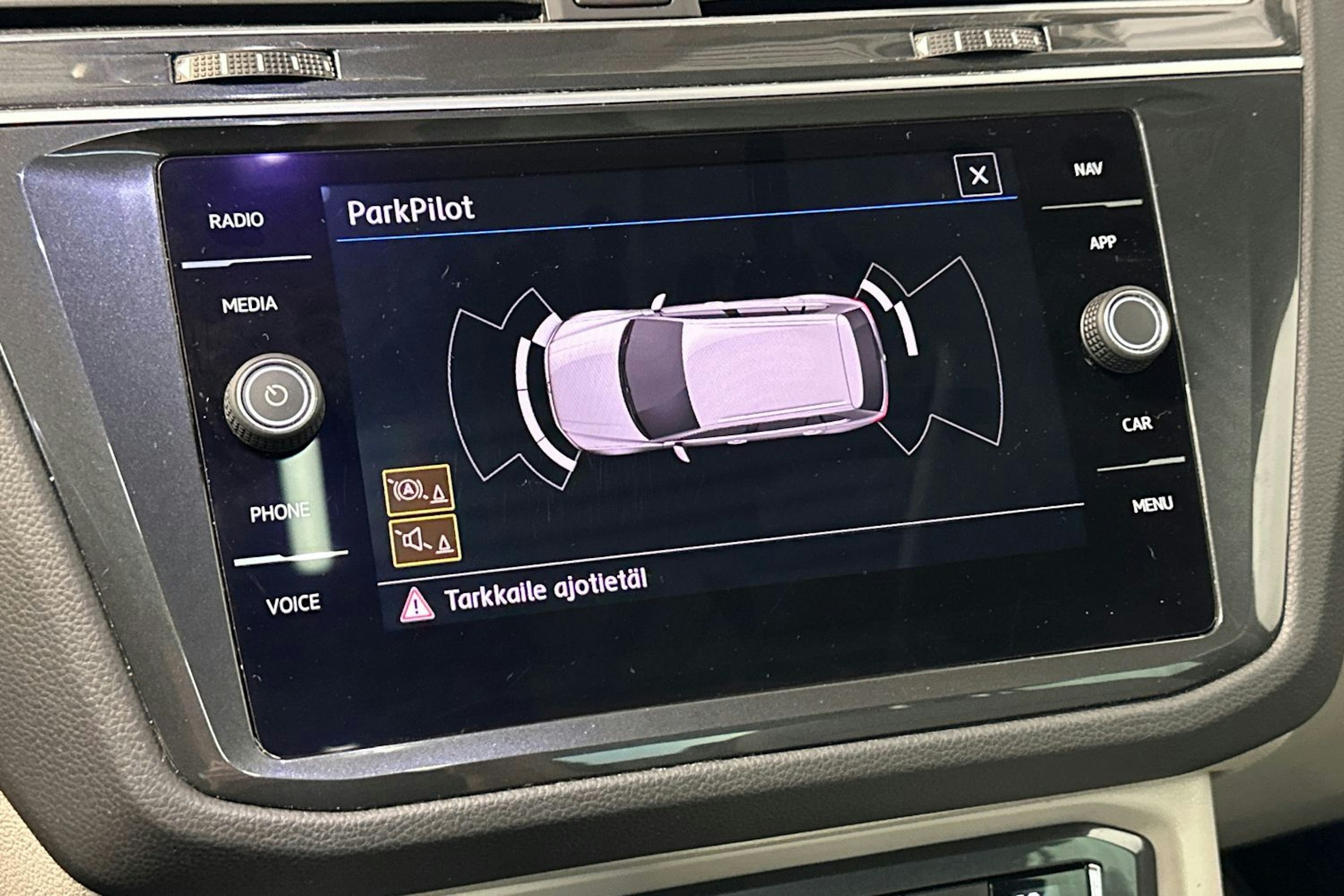 musta Volkswagen Tiguan 2018 kuva 30.