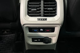 musta Volkswagen Tiguan 2018 kuva 35.