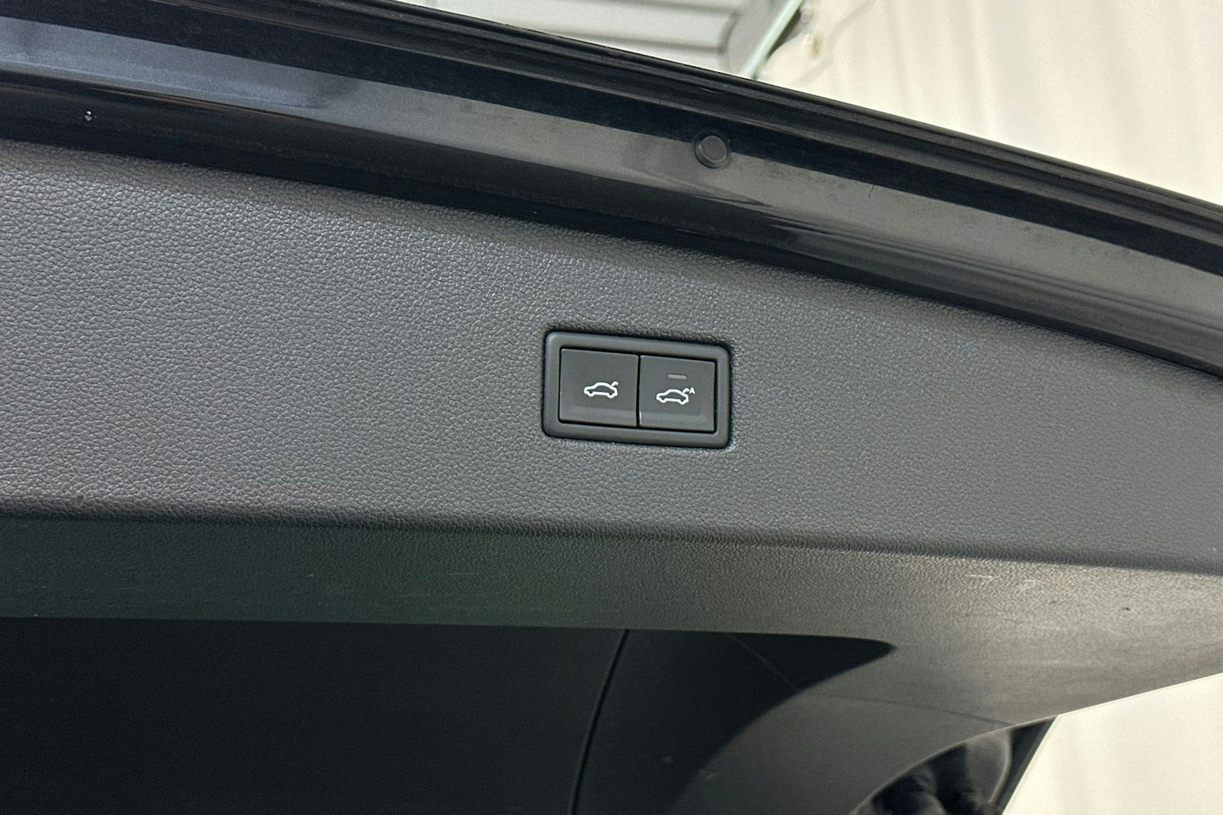 musta Volkswagen Tiguan 2018 kuva 37.