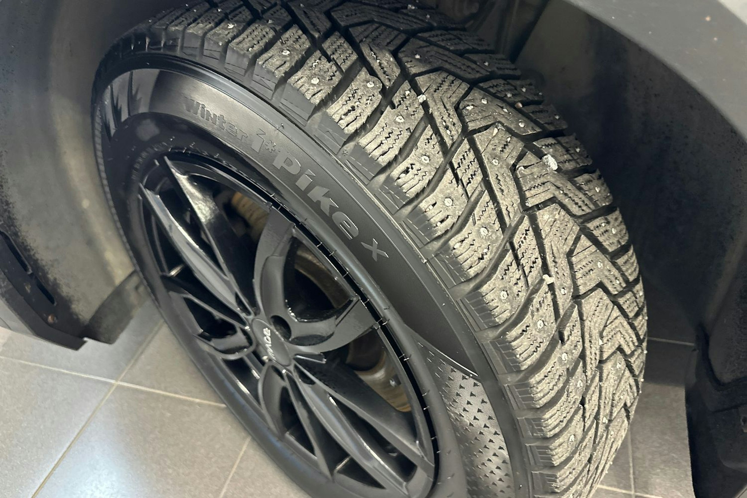 musta Volkswagen Tiguan 2018 kuva 40.