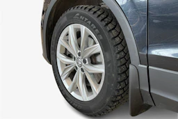 musta Volkswagen Tiguan 2018 kuva 9.