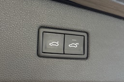 Musta Volkswagen Tiguan 2018 kuva 19.