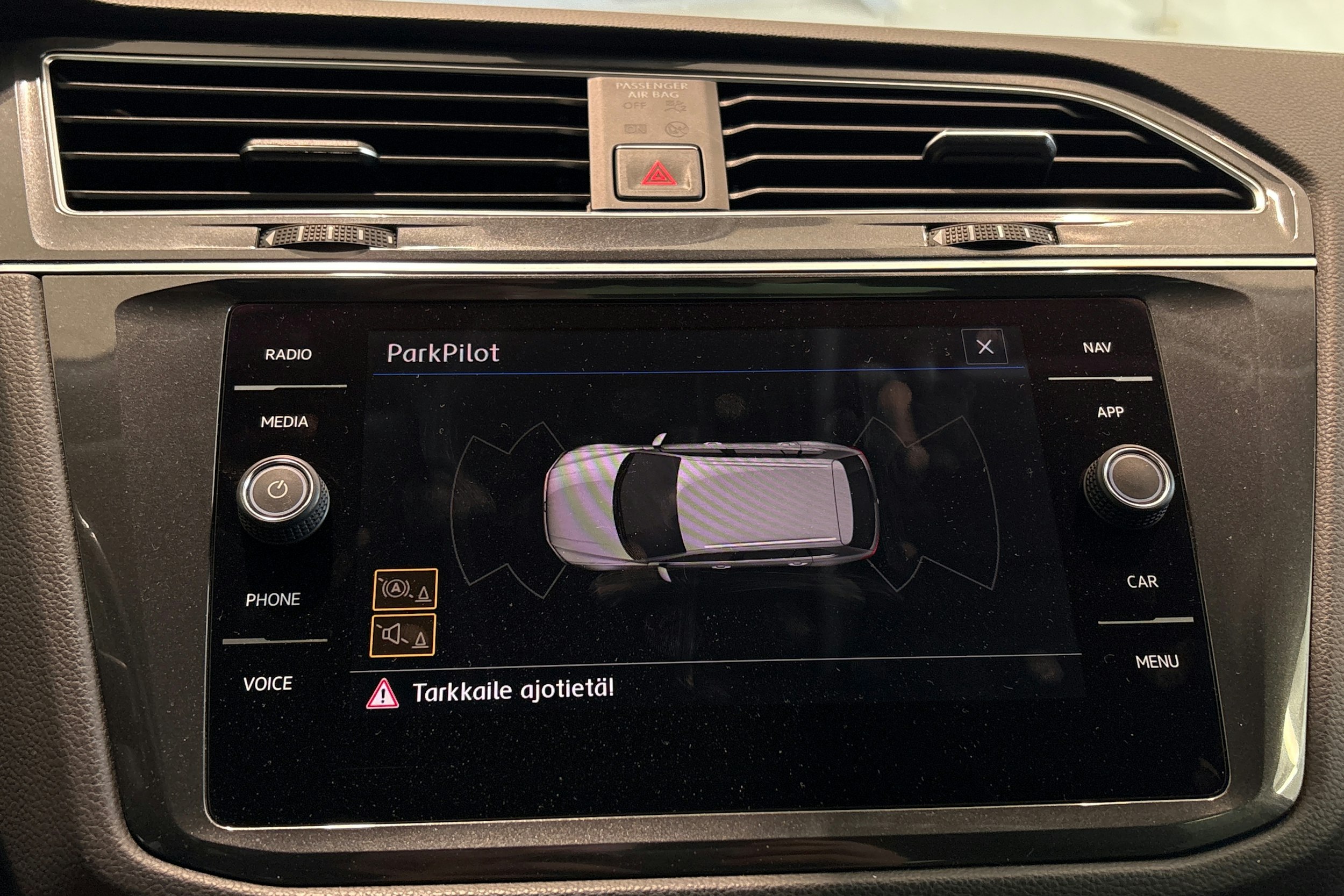 Musta Volkswagen Tiguan 2018 kuva 25.