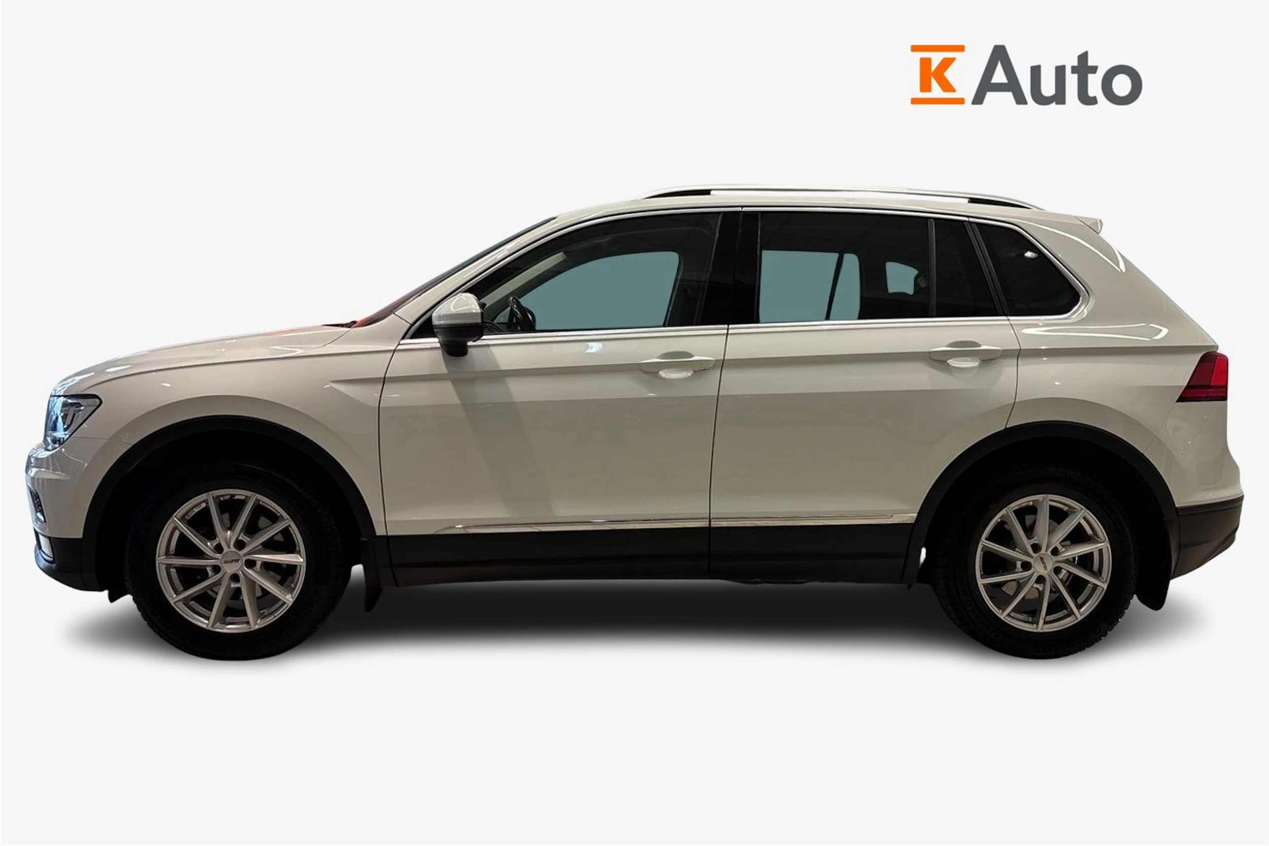valkoinen Volkswagen Tiguan 2018 kuva 5.
