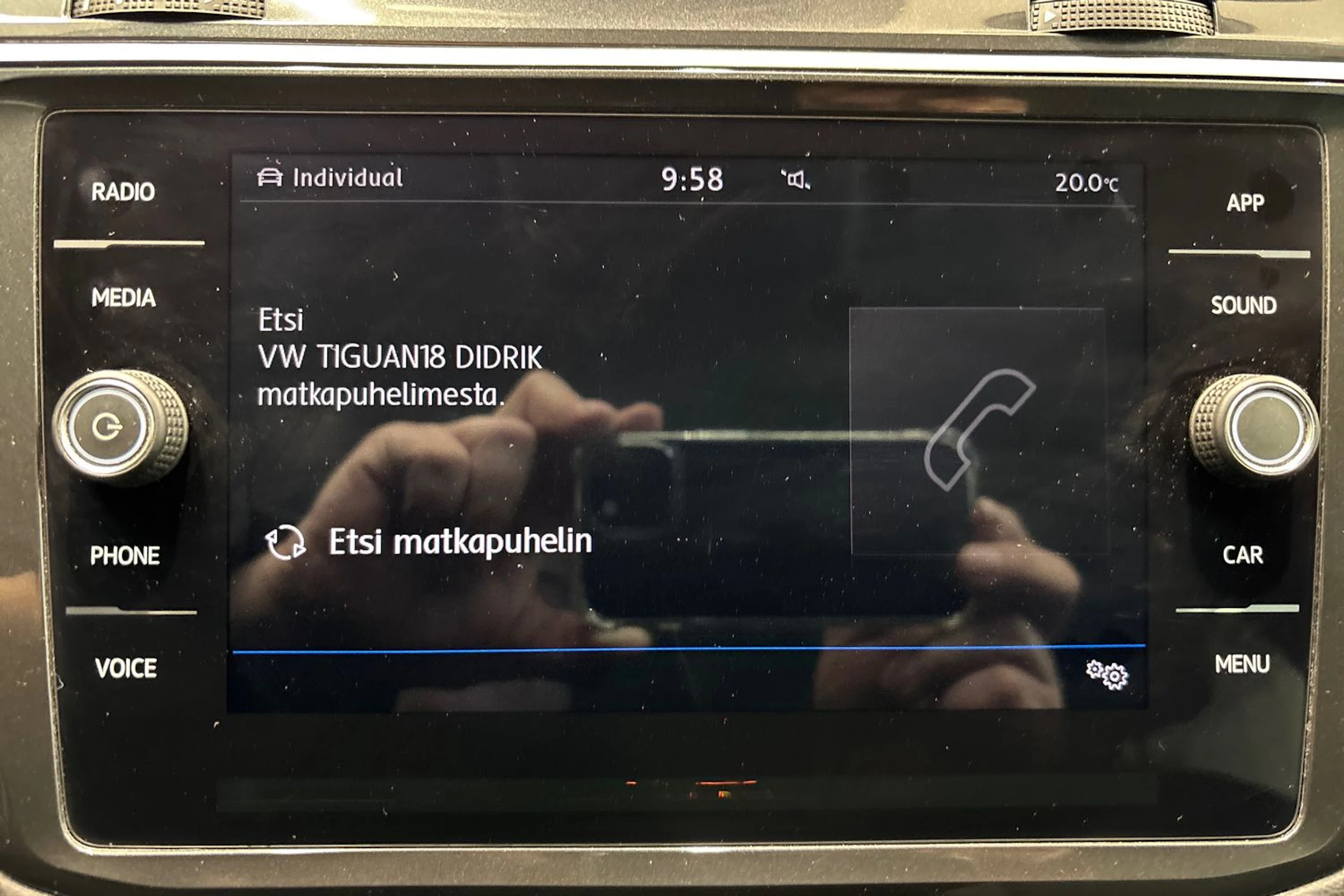 valkoinen Volkswagen Tiguan 2018 kuva 20.