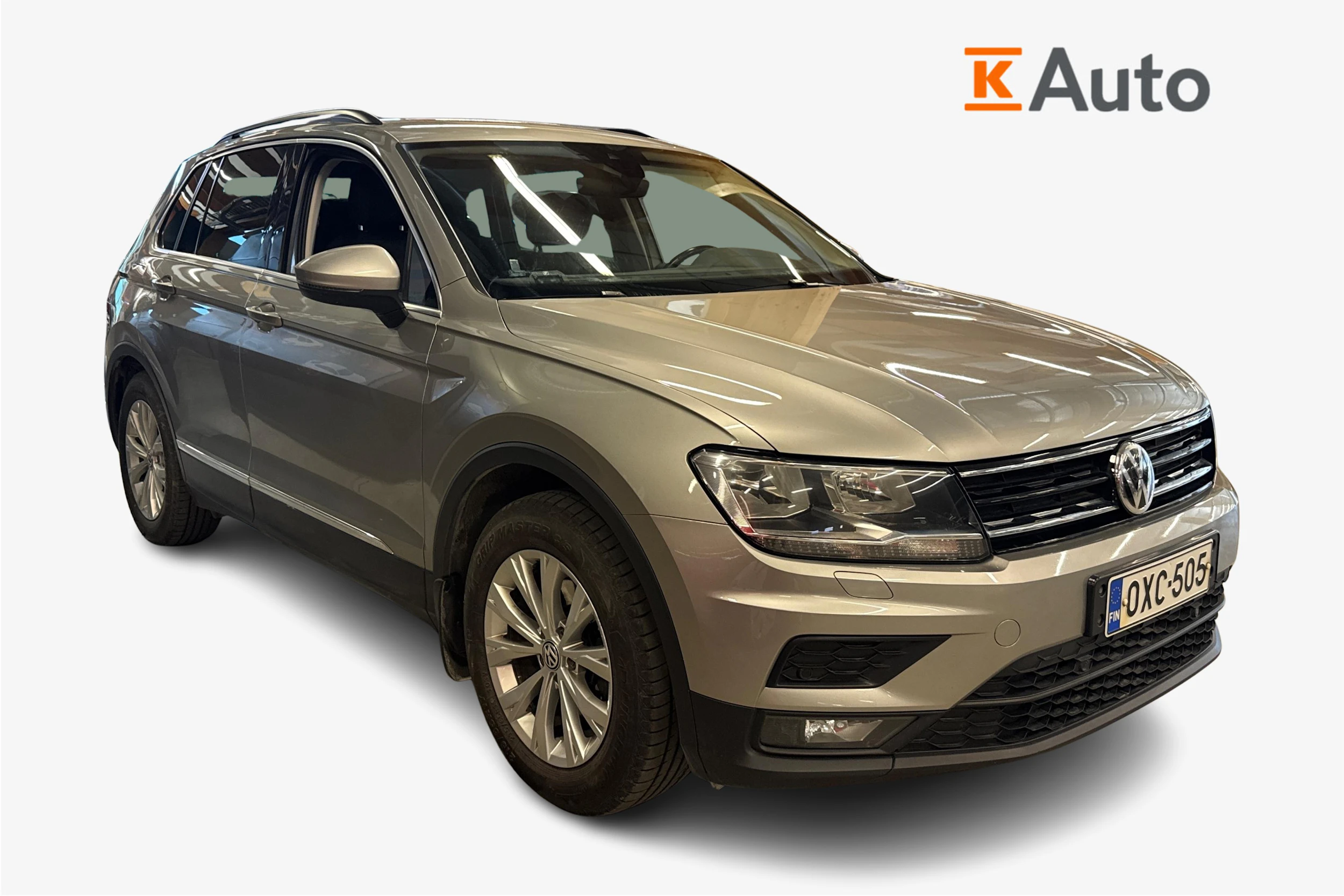 harmaa Volkswagen Tiguan 2018 kuva 1.