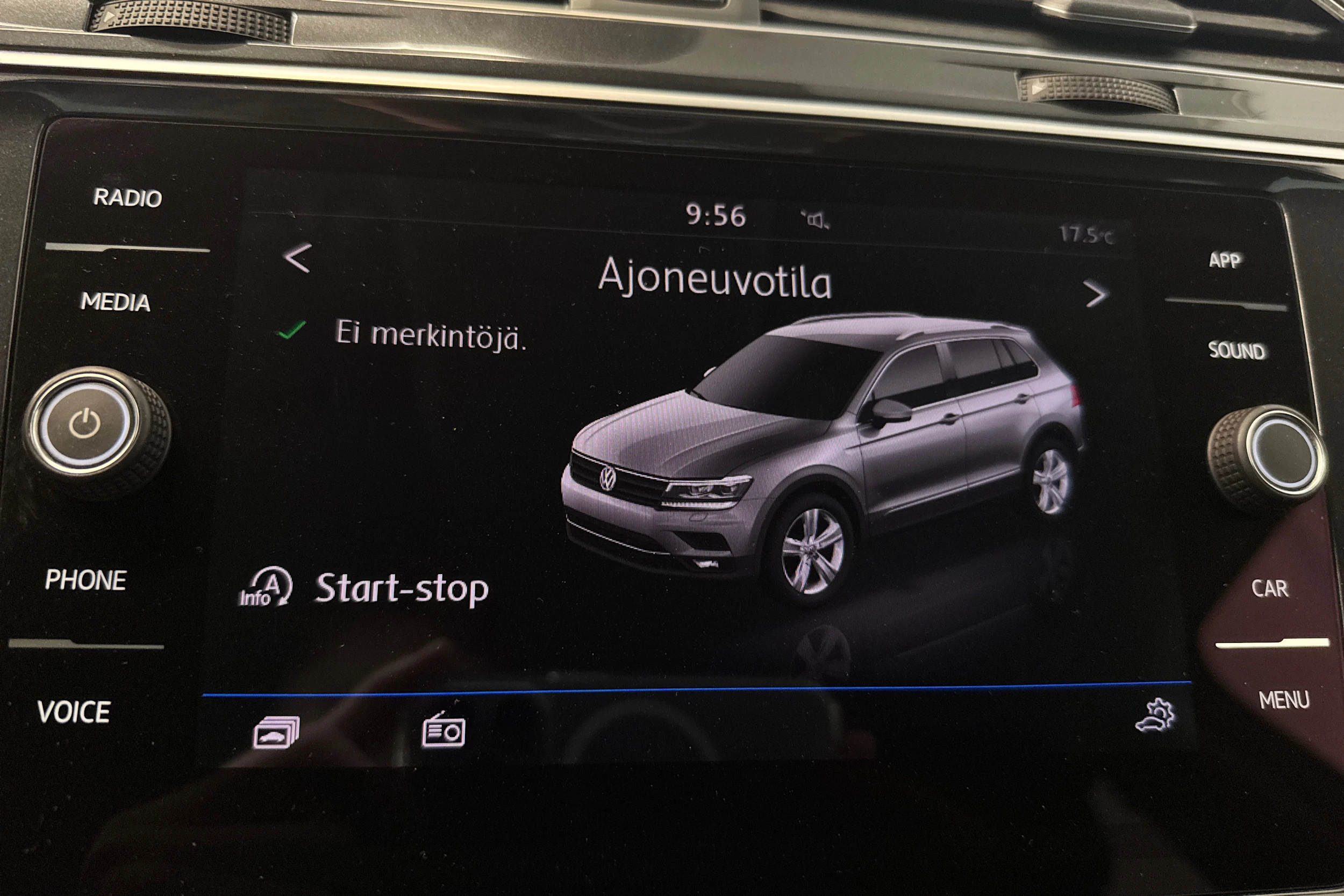 harmaa Volkswagen Tiguan 2018 kuva 22.