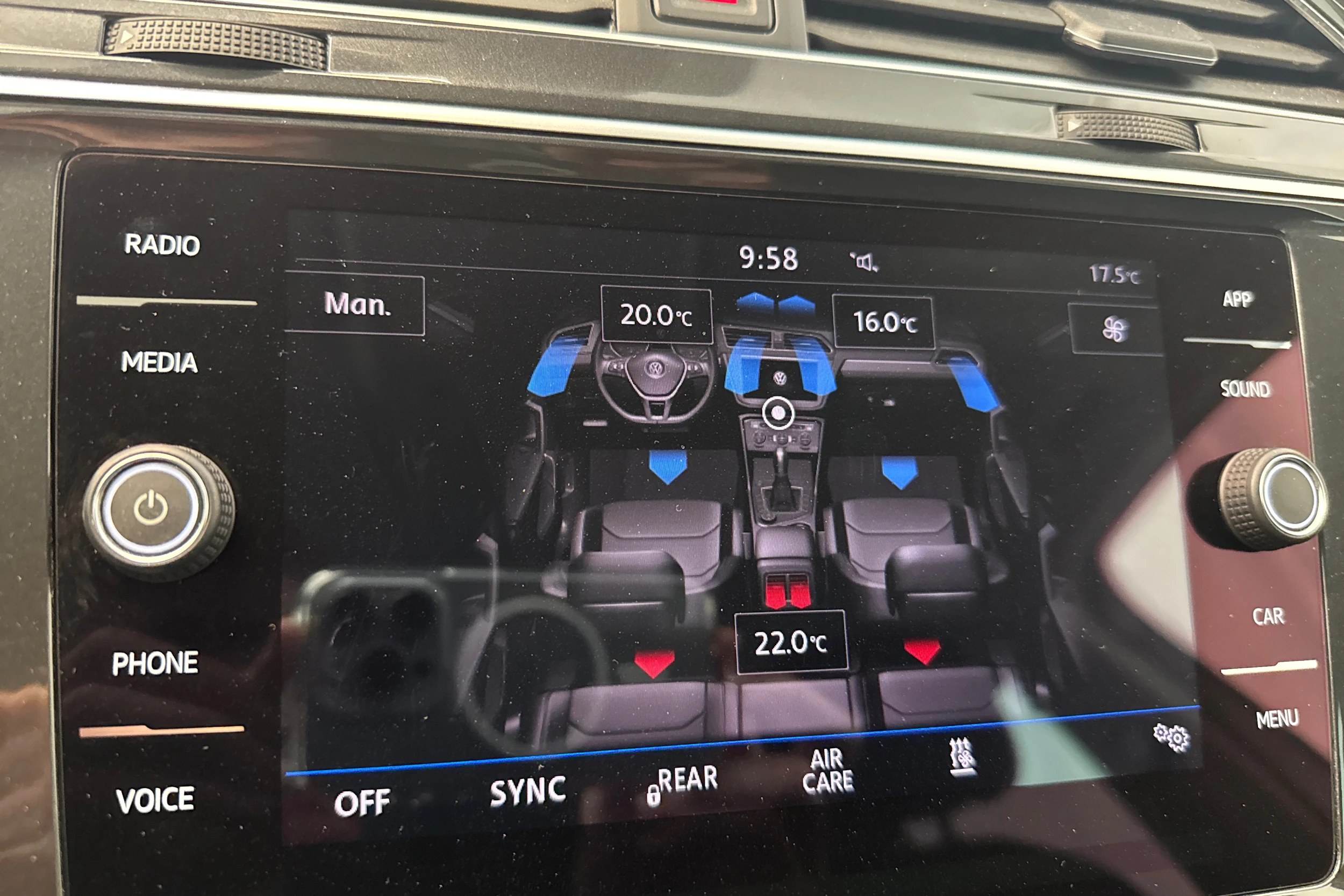 harmaa Volkswagen Tiguan 2018 kuva 23.