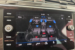 harmaa Volkswagen Tiguan 2018 kuva 23.