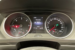 harmaa Volkswagen Tiguan 2018 kuva 16.