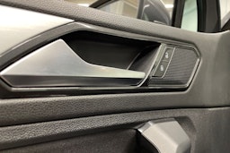 harmaa Volkswagen Tiguan 2018 kuva 27.