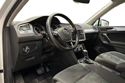 valkoinen Volkswagen Tiguan 2018 kuva 6.
