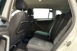 valkoinen Volkswagen Tiguan 2018 kuva 8.