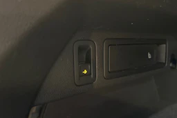 valkoinen Volkswagen Tiguan 2018 kuva 30.