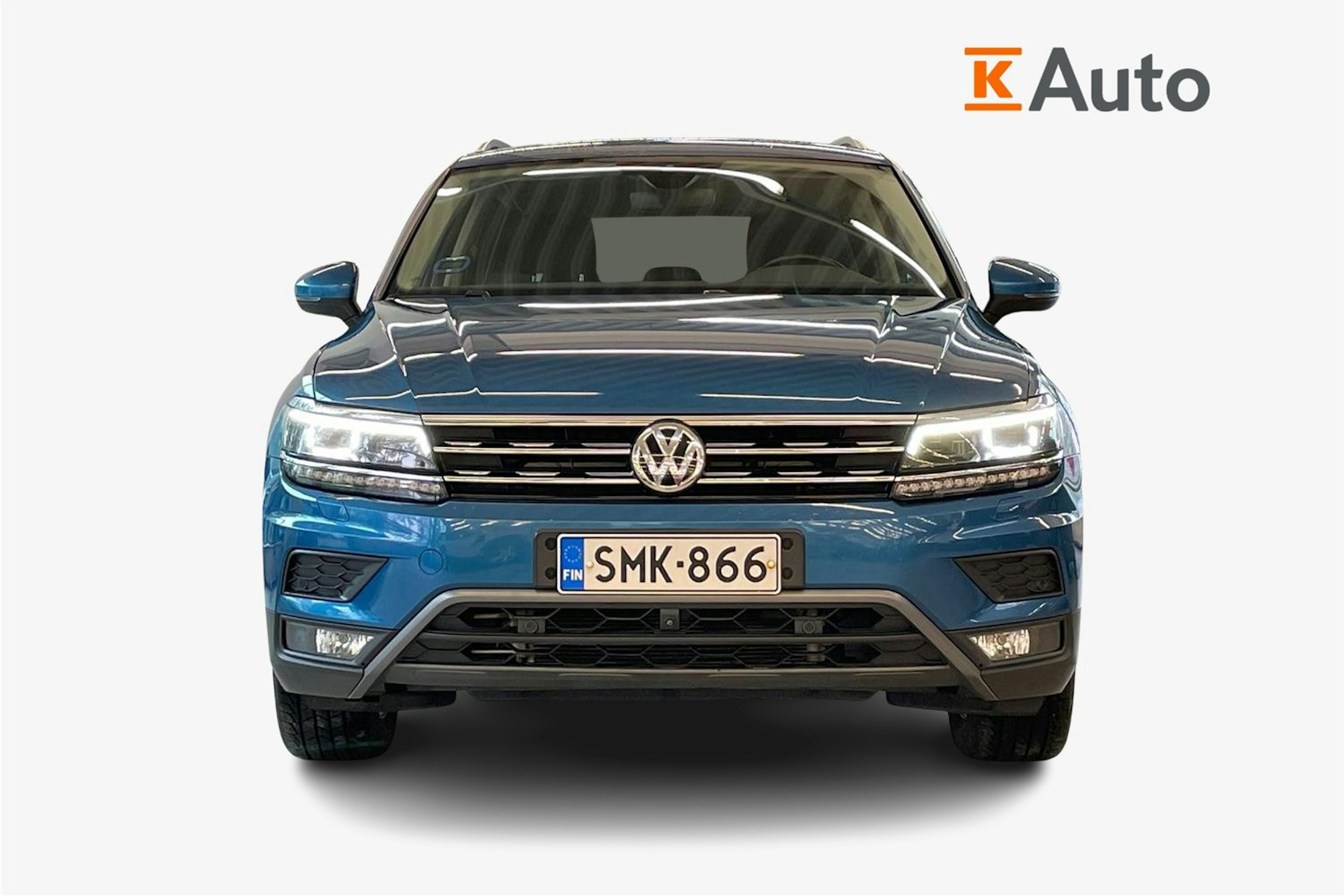 sininen Volkswagen Tiguan 2018 kuva 7.