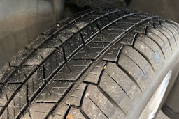sininen Volkswagen Tiguan 2018 kuva 14.