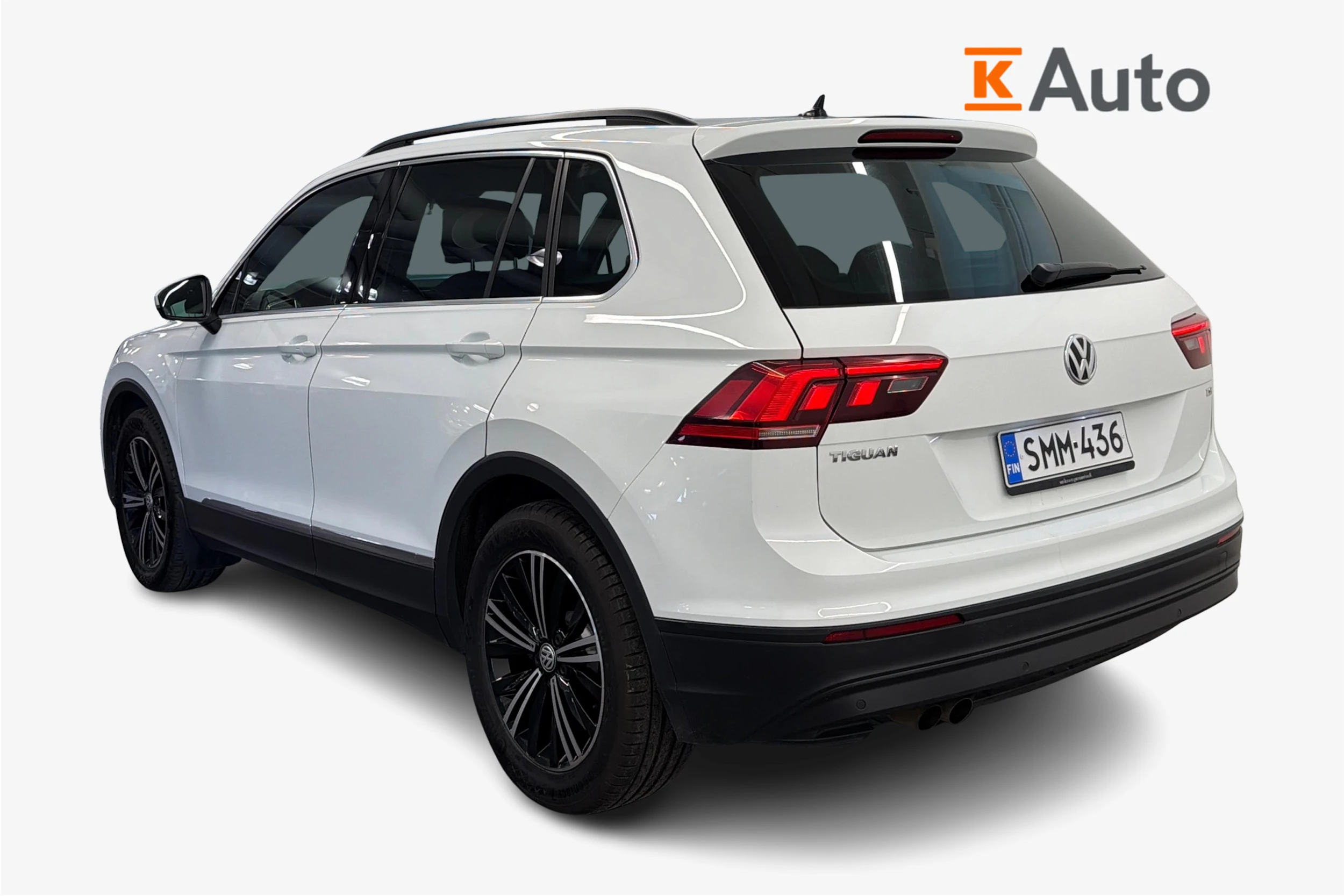 Valkoinen Volkswagen Tiguan 2018 kuva 3.