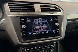Valkoinen Volkswagen Tiguan 2018 kuva 33.