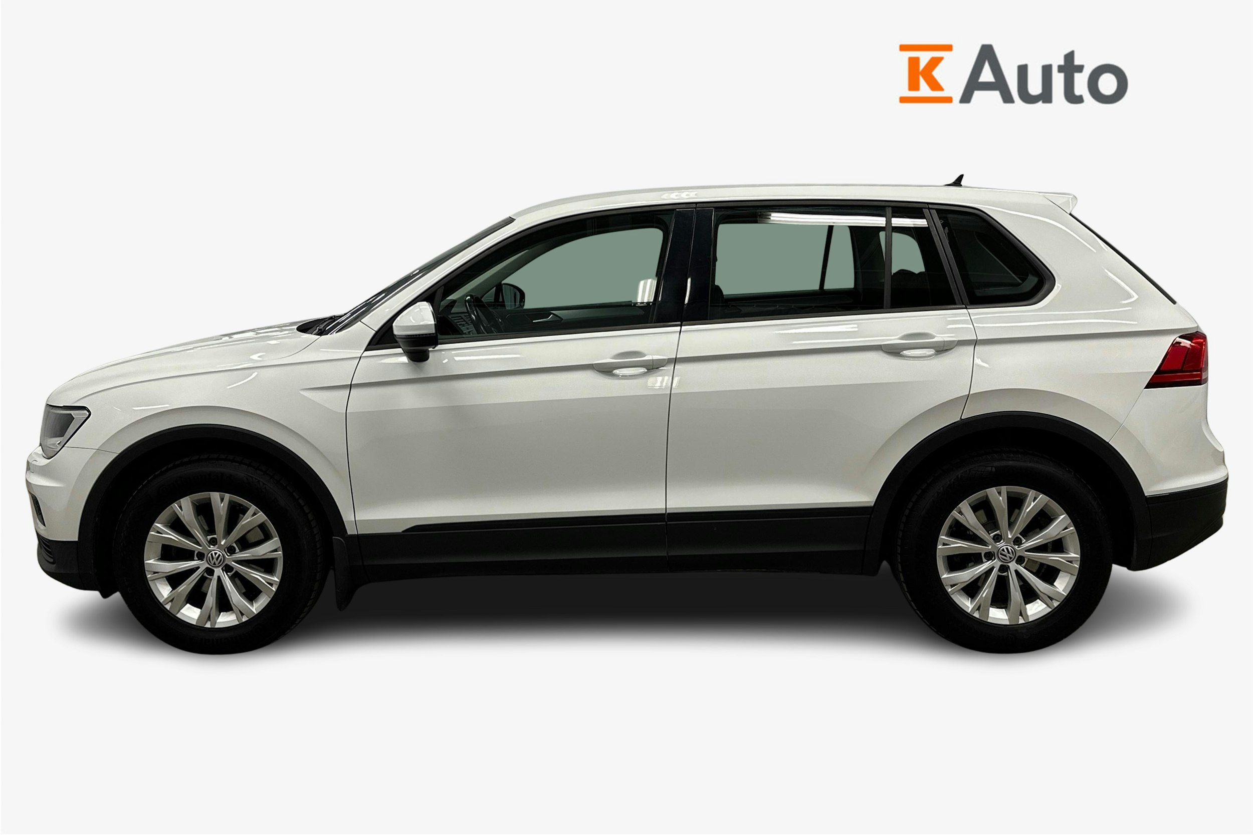 valkoinen Volkswagen Tiguan 2018 kuva 6.