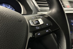 valkoinen Volkswagen Tiguan 2018 kuva 20.