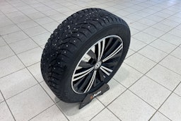 Harmaa Volkswagen Tiguan 2018 kuva 13.