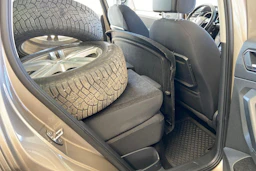 ruskea (beige) Volkswagen Tiguan 2018 kuva 11.