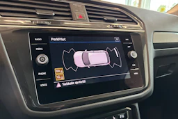 Valkoinen Volkswagen Tiguan 2018 kuva 25.